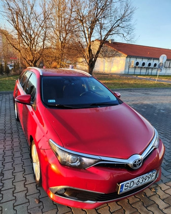 Toyota Auris cena 58999 przebieg: 140000, rok produkcji 2016 z Lublin małe 742